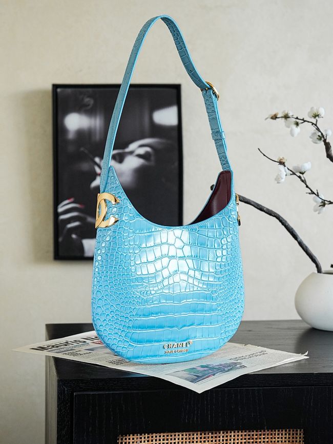 Chanel Crocodile Embossed Shoulder Bag 68011 blue