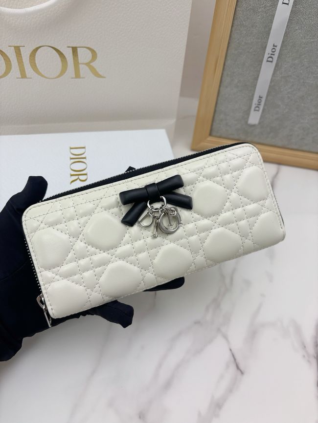 LADY DIOR LOTUS WALLET CANNAGE LAMBSKIN S2600 Beige