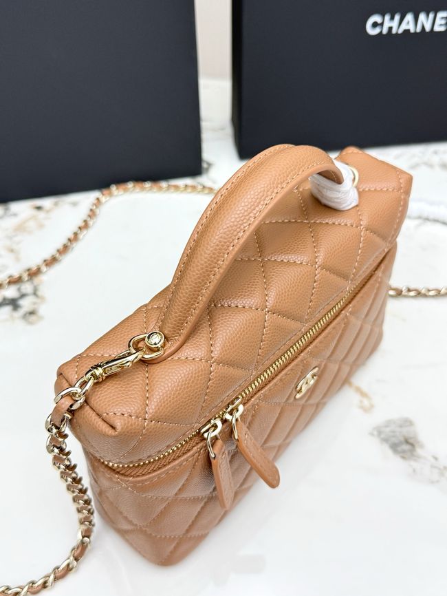 Chanel CLUTCH WITH CHAIN AP4385 camel