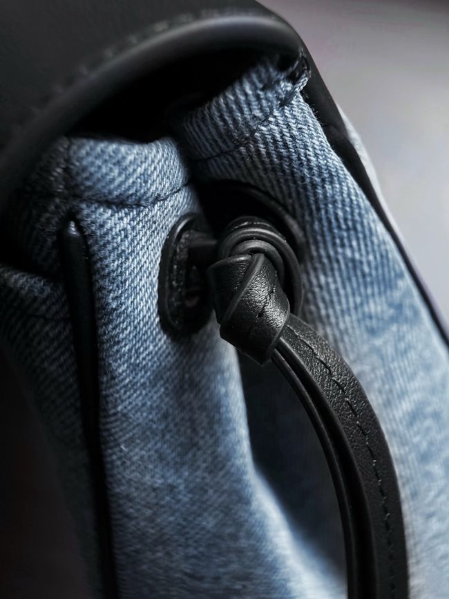 Chanel Small Shoulder Bag AS6427 black&denim blue