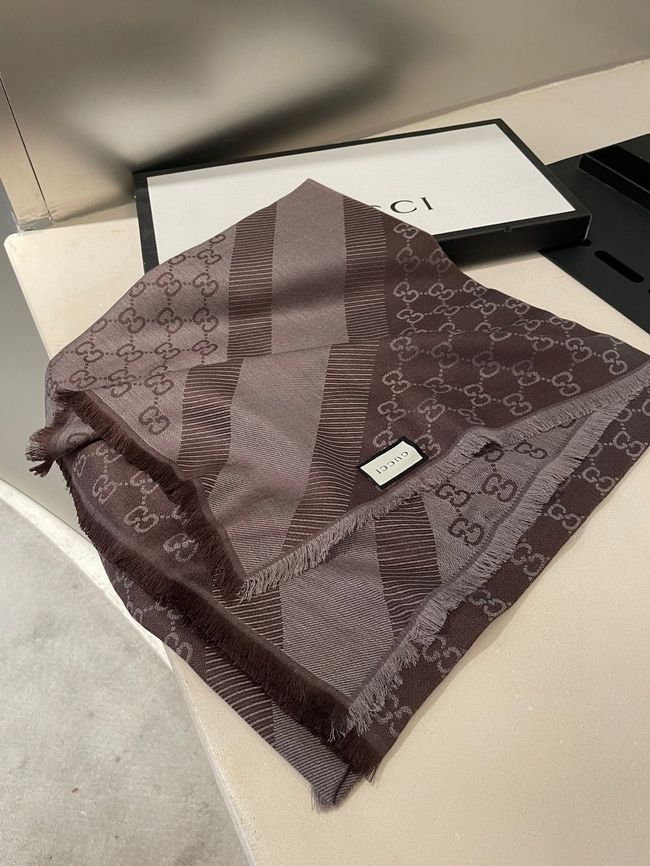 Gucci Shawl Wool Silk and Cotton 06389-2