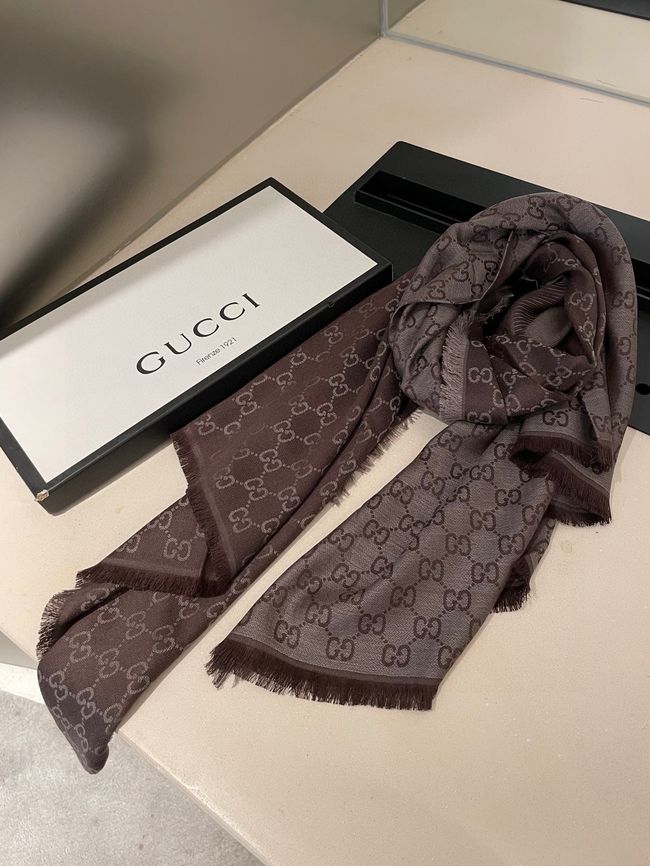 Gucci Shawl Wool Silk and Cotton 06389-2