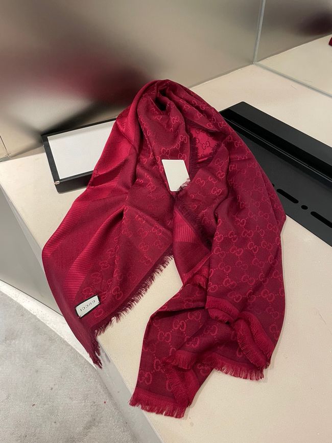 Gucci Shawl Wool Silk and Cotton 06389-3