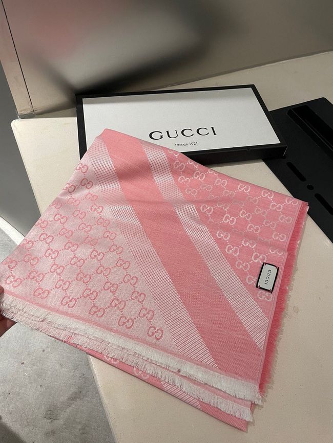 Gucci Shawl Wool Silk and Cotton 06389-4