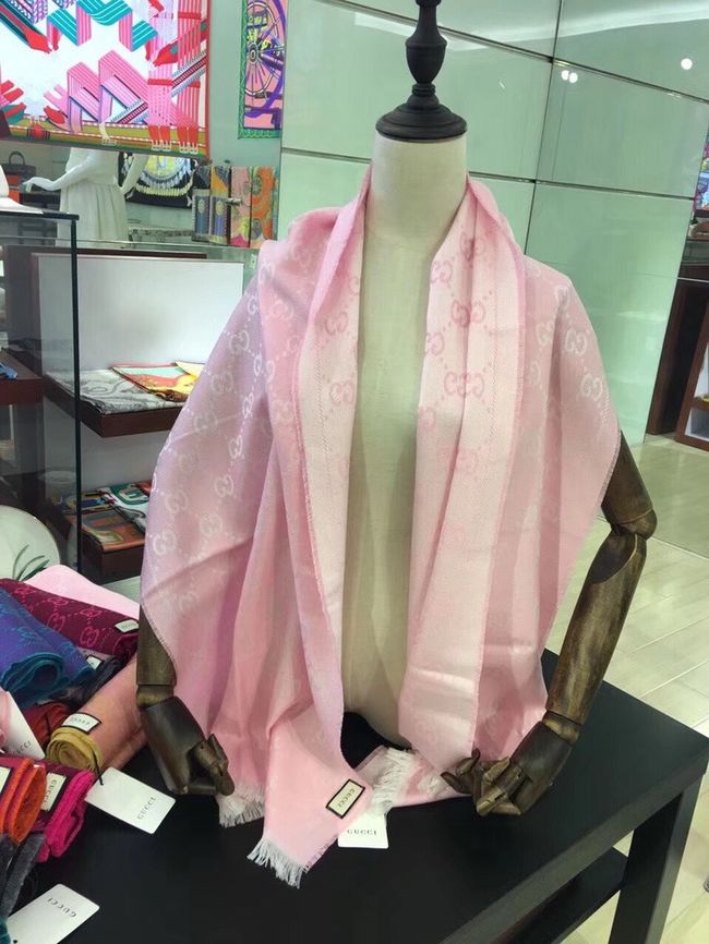 Gucci cashmere scarf 06390-2
