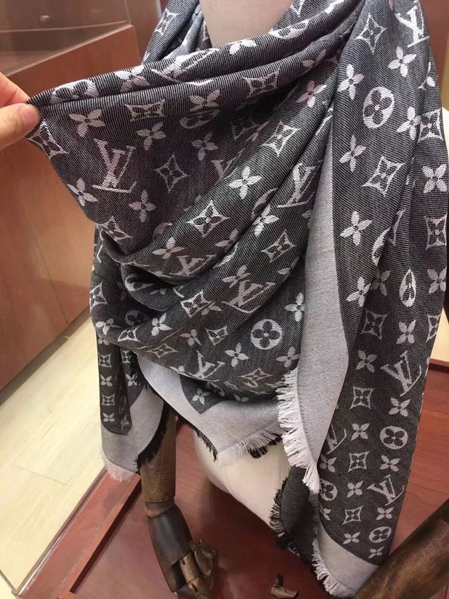 Louis Vuitton Monogram Shine Shawl M98772-3
