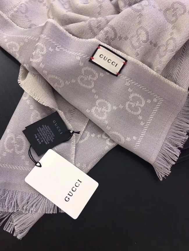 Gucci cashmere scarf 06390-7