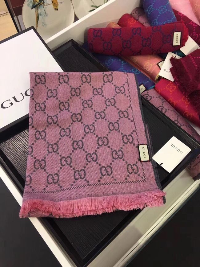 Gucci cashmere scarf 06390-8