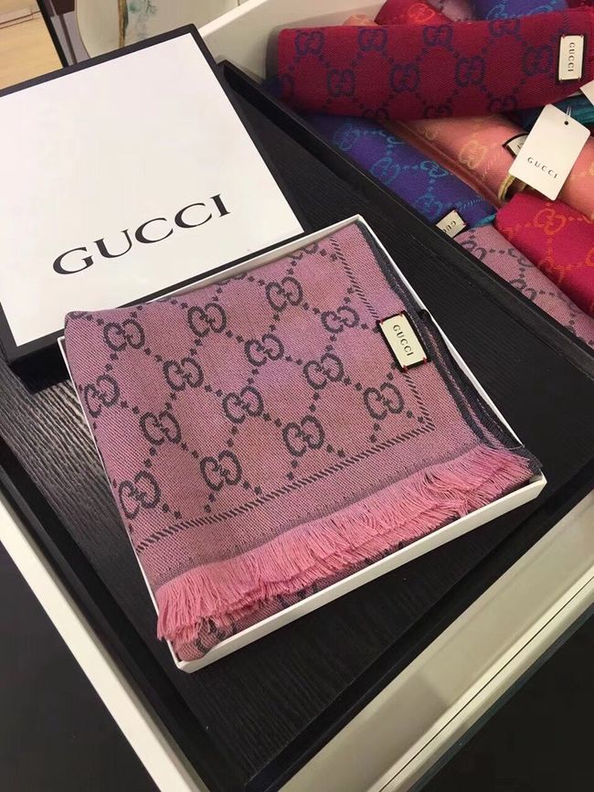 Gucci cashmere scarf 06390-8
