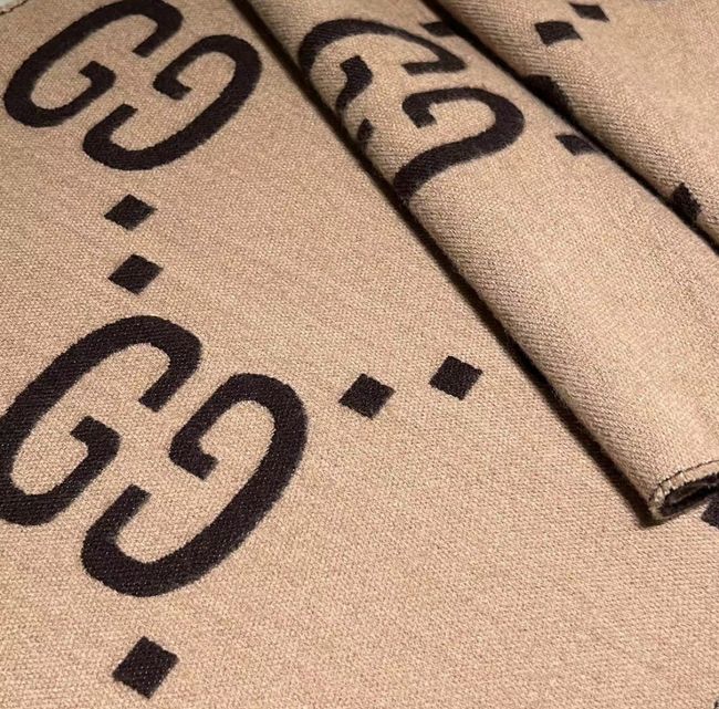 Gucci cashmere scarf 06391-1