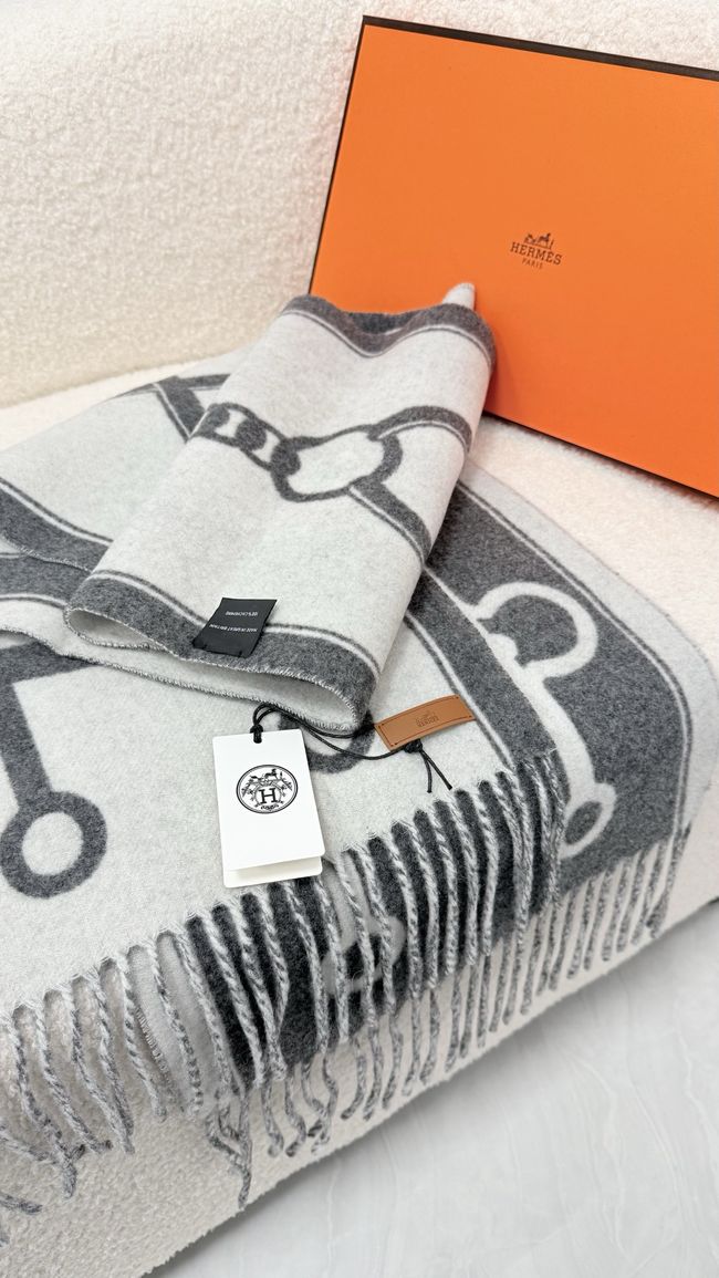 Hermes cashmere scarf H251526-5