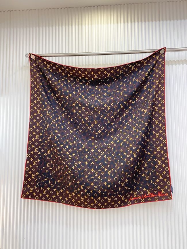 Louis Vuitton silk Square 90 M98341-3