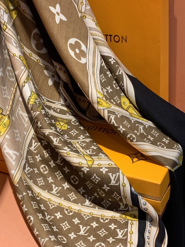 Louis Vuitton Monogram Shine Shawl M98771-1