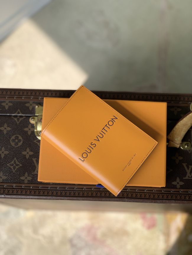 Louis Vuitton Passport Cover M2A444 Saffron