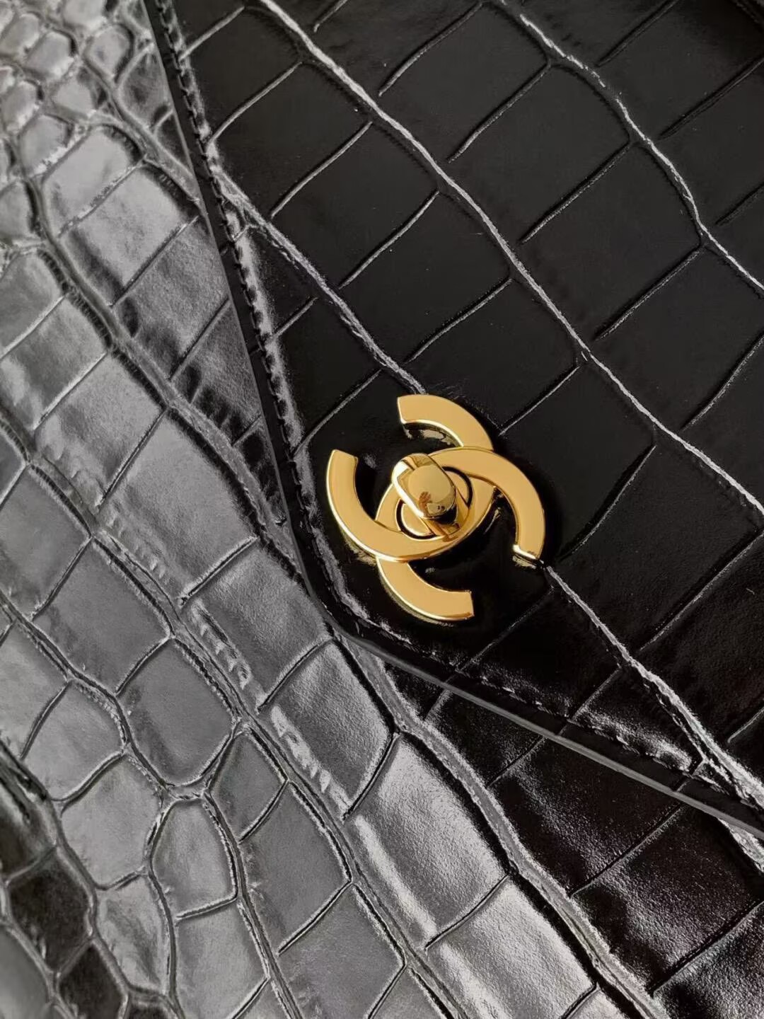 Chanel Maxi Flap Bag With Top Handle Crocodile Embossed Calfskin & Gold-Tone Metal Dark Gray As6309 Chanel Maxi Flap Bag With Top Handle Crocodile Embossed Calfskin & Gold-Tone Metal Dark Gray As6309
