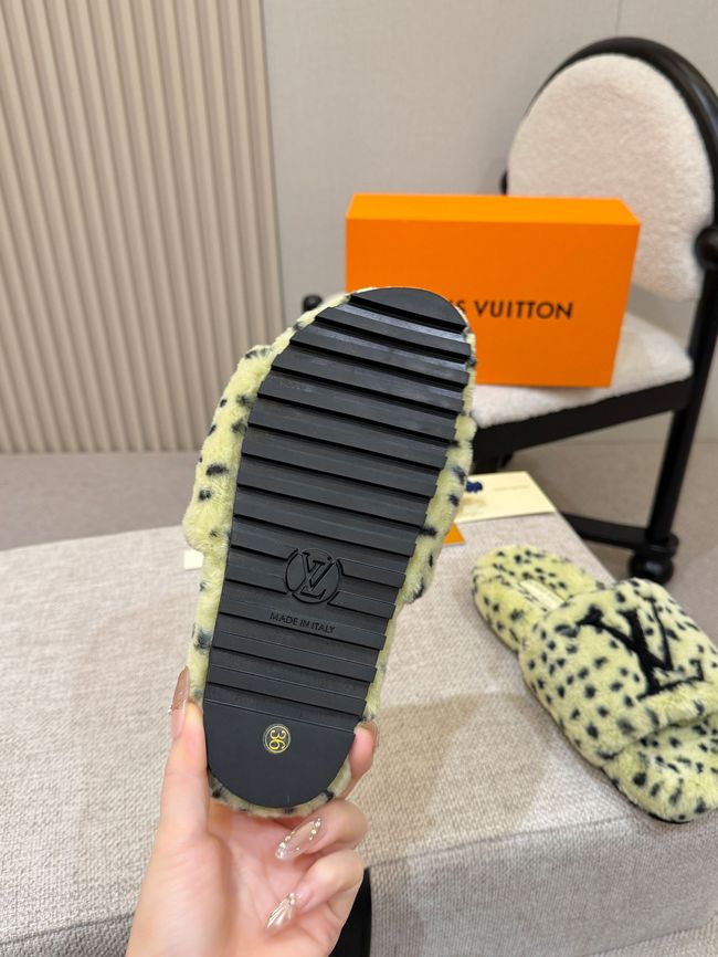 Louis Vuitton Mule 65280-4