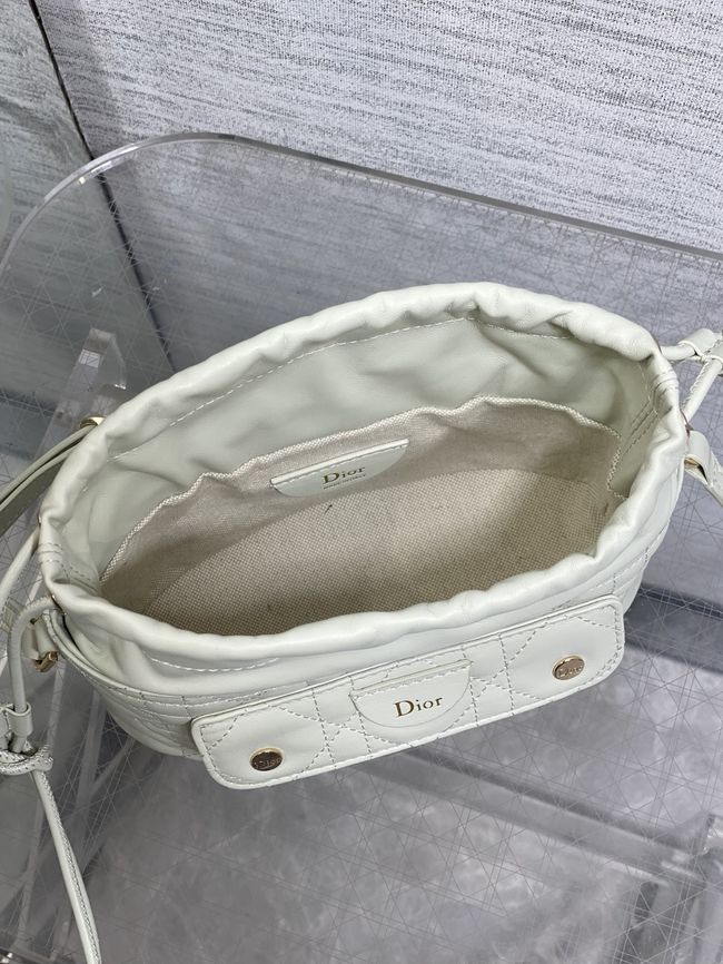Dior Adiorable Mini Bucket Bag Cannage Lambskin S2426 Cream