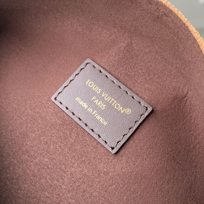 Louis Vuitton New Pochette Mia M2A252 Beige Trench