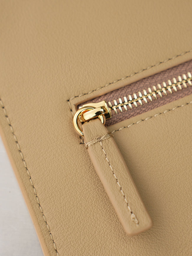 CHANEL Maxi Flapbag Suede Calfskin AS6233 apricot CHANEL Maxi Flapbag Suede Calfskin AS6233 apricot