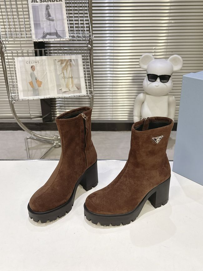 Prada Monolith brushed leather Chelsea boots G085-8