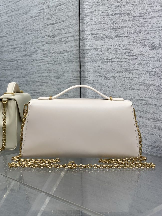 Dior Medaillon Pouch Smooth Calfskin M3671 Cream