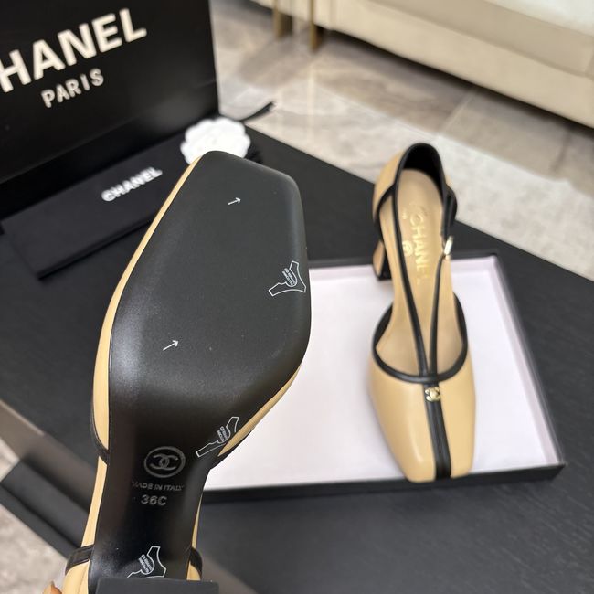 Chanel Mary Janes G47612-11