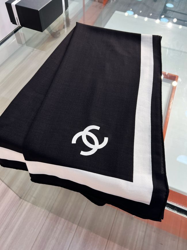 Chanel Wool and Silk Shawl AAC494-2