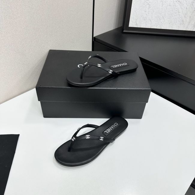 Chanel Thongs 69024-6 Chanel Thongs 69024-6